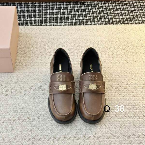 Picture of Miumiu Shoes _SKUMiuMiusz35-40LY050418156